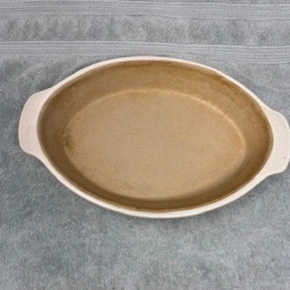 Pampered Chef Vanilla Oval Baker Stoneware 030104 Family Heritage Collection USA